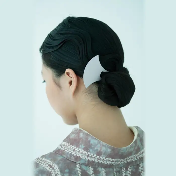 CooZEN かんざし / 四季「白橡」 / 1個 ／ 簪 和モダン アクセサリー ミニマルデザイン シンプル 軽量 アルミ製 アルマイト加工 和装 洋装兼用 着物 浴衣 ヘアアクセサリー 日本製 上品 ギフト 伝統工芸 大阪府 No.365