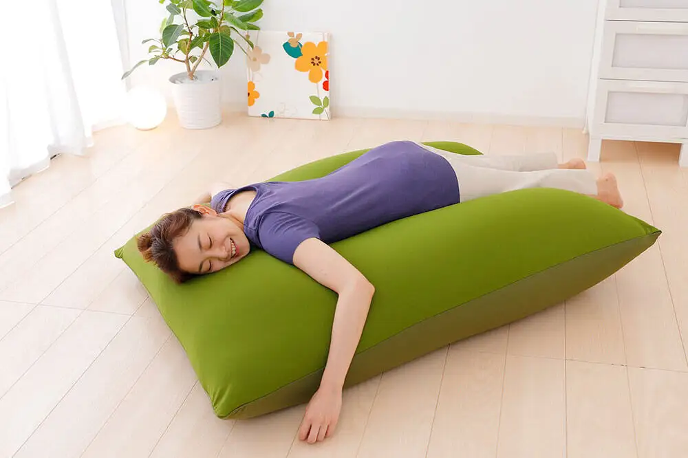 王様の夢ごこちソファ クッション グレー ビーズクッション ビッグクッション インテリア 秋田県 八峰町