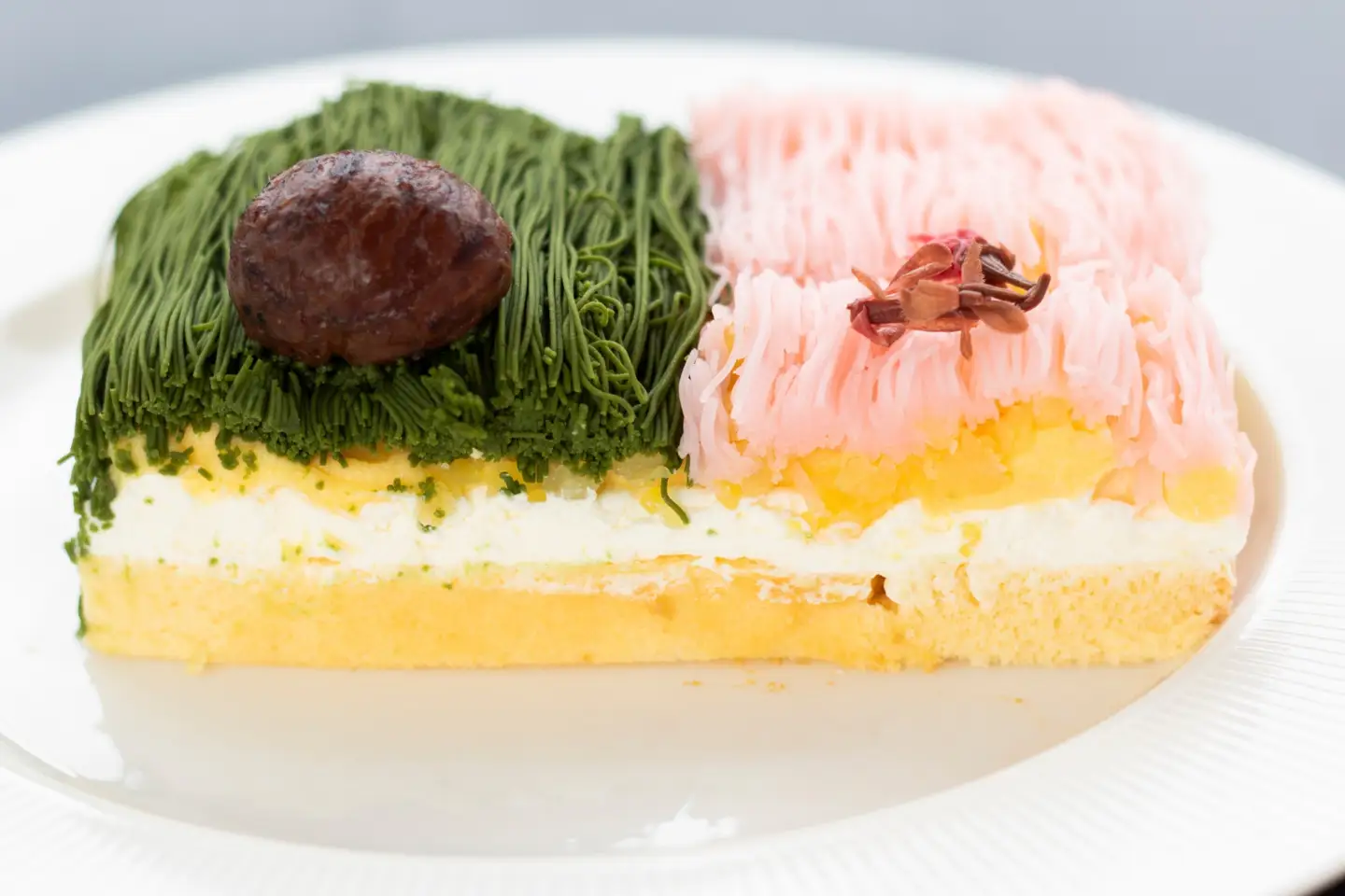 贅沢お重のモンブラン ハーフ【抹茶×桜餡】1箱 モンブラン | 京都府京