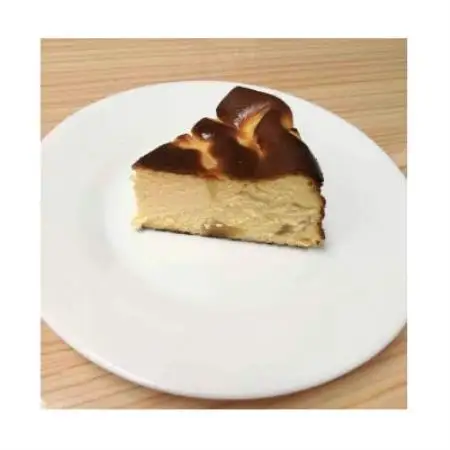 りんごのバスクチーズケーキ　ホールケーキ【配送不可地域：離島】【1680575】