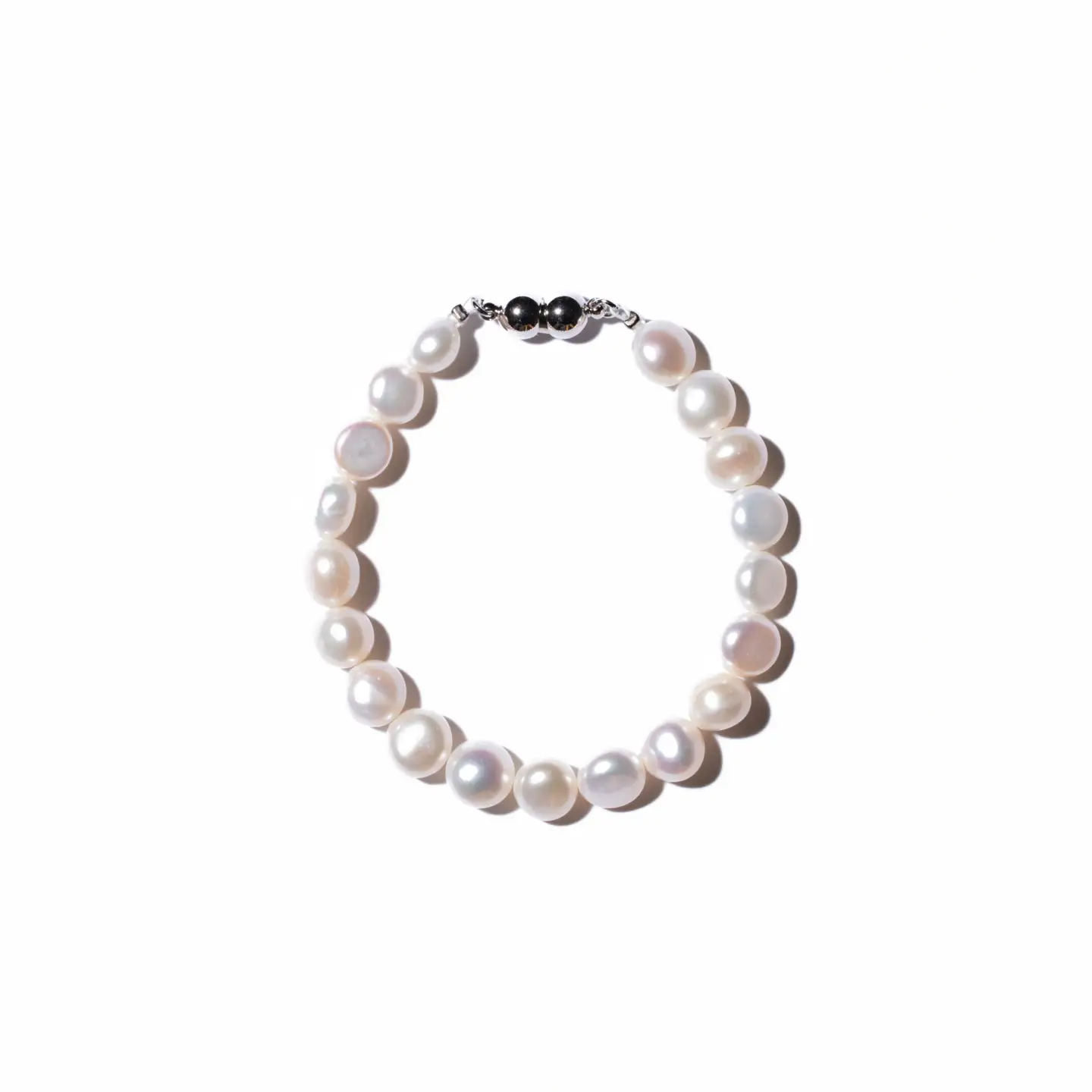2095 【伊勢の職人仕立て】淡水パール 8.0mm バロックパールブレスレット -MUSU仕BI- （マグネット様）Mサイズ  伊勢市 真珠 淡水 脱着簡単 日本製 デイリー フォーマル ギフト　LAT34°N