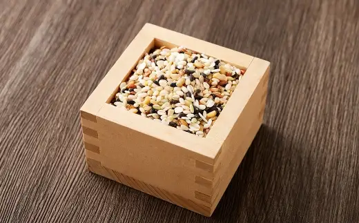 【はくばく】国産 「 発芽もち麦 ＋ 16穀 」 6袋 雑穀 雑穀米 コメ 米 ご飯 ごはん 雑穀ごはん 十六穀 ブレンド