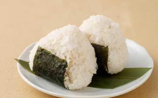 【はくばく】白米好きのためのもち麦 スタンドパック 300g×6袋 合計1.8kg もち麦 穀物 食物繊維 ご飯 ごはん 山梨県 中央市 国産 もっちり ぷちぷち 食感 はくばく