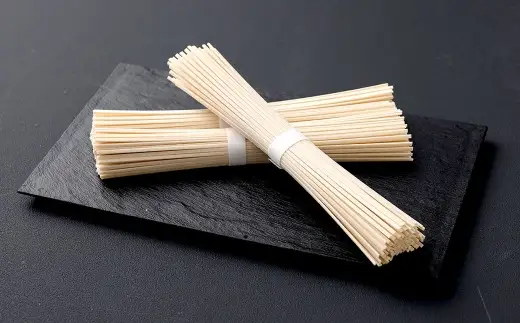 【はくばく】もち麦うどん 270g×15袋 うどん 麺 麺類 和食 食物繊維 食感 もち麦