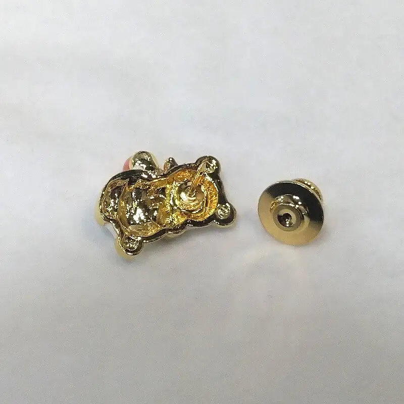 2117 珊瑚ピンブローチ・パンダ（深海珊瑚） 贈り物 かわいい アクセサリー カジュアル オシャレ 