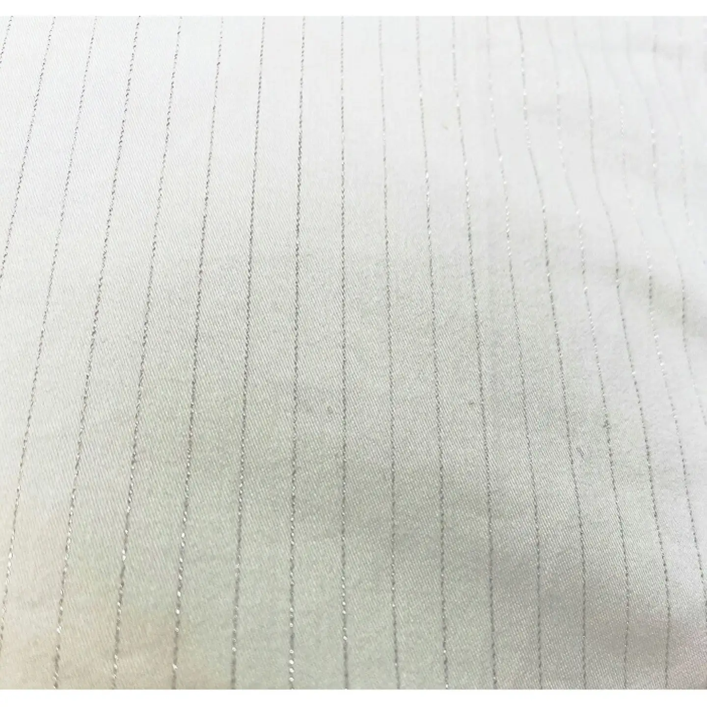 【Silver Clean】純銀糸入　羽毛掛け布団（クイーン：220cm×210cm）【サンモト】 ｜ シルバークリーン　抗菌力で細菌の繁殖をシャット・アウト　羽毛ふとん　羽毛布団　イングランド産地ホワイトダックダウン93％