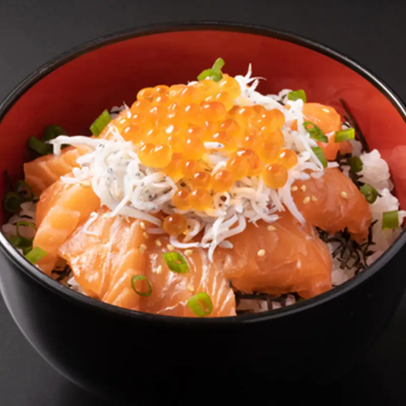 【極上の脂のり】アトランティックサーモン ロイン&ハラス食べ比べセット 約1kg (500g×2) ＜道産ネットミツハシ＞ 鮭 サーモン 北海道 森町 ふるさと納税 mr1-1418