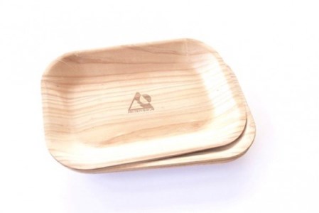 【小国町森林組合】阿蘇小国杉 ウッドトレイ ソーサ― 10枚 丸型 角型 各5枚 小国杉 国産材 天然木 SDGs 国産 小国町 阿蘇 熊本 木製 食器 什器 キャンプ BBQ バーベキュー 10枚 贈り物 ギフト プレゼント 阿蘇小国杉のくらし