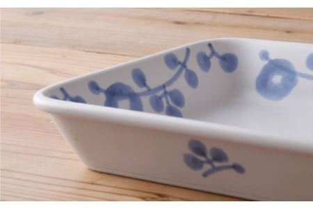 【波佐見焼】オーブンウェア 花唐草 長角トレー グラタン皿 食器 皿【光春窯】 [XD07] 波佐見焼