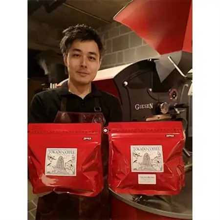 【焙煎世界チャンピオン】(粉)豆香洞ブレンド＆マスターおすすめコーヒーセット_コーヒー 珈琲 コーヒ豆 ブラジル グアテマラ 2種 セット 飲み比べ 贈答 送料無料 ギフト おすすめ 人気 お取り寄せ チャンピオン 専門店 常温_【1083234】
