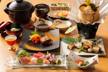 1泊2食付ペア宿泊券 悠離庵 平日限定プラン 悠離庵 IB080-001宿泊券 宿泊券 