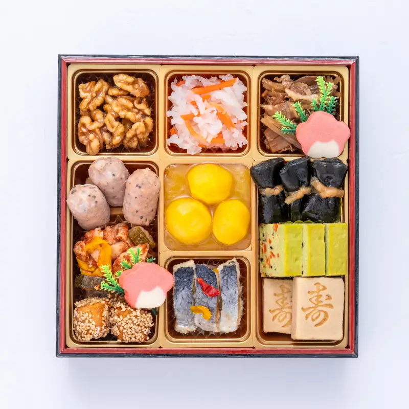 千賀屋謹製 2027年 迎春おせち料理「おもいやり」和風三段重 3人前 全38品 冷蔵おせち料理 [035S02] 