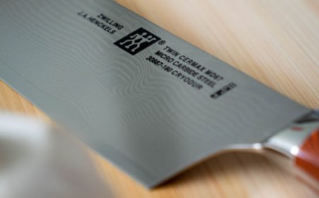 Zwilling ツインセルマックス MD67 三徳包丁 180mm