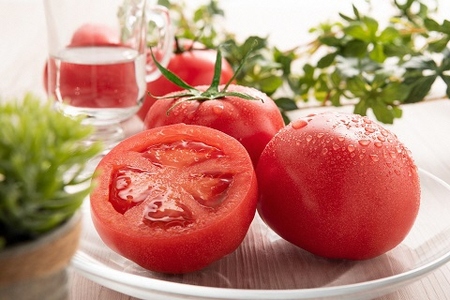 伊豆の国産！大玉トマト（4kg）