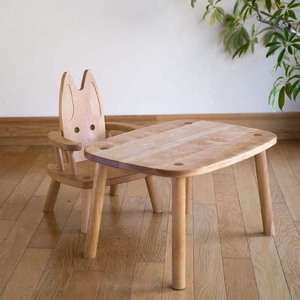 [オークヴィレッジ] 子ども用テーブル [0977] 家具 国産 子供部屋 プレイテーブル  木製 インテリア リビング ダイニング 子供部屋 カフェ 等 国産材 天然 無垢材 ナチュラル  飛騨家具 幅620×奥行450×高さ350mm [mt1571]