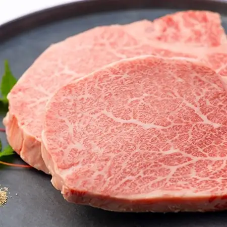 飛騨牛A5等級　ヒレステーキ　約300g(150g×2)【配送不可地域：離島】【1125930】