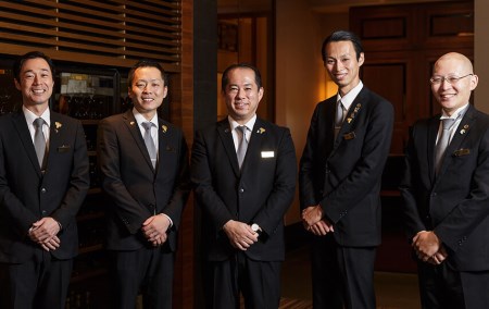 【鉄板焼 心】黒田庄和牛と兵庫県産野菜のしゃぶしゃぶコース＜１名様＞お食事券（ホテル ラ・スイート神戸ハーバーランド） 69-5