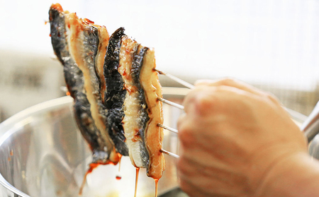 数量限定！！国産うなぎ関東風蒲焼き・白焼き食べ比べセット 計 約260g 職人による手焼き　冷凍真空パックでお届け！ SWAW002
