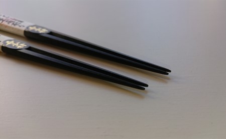 箸 江戸木箸 伝統工芸 極上七角縞黒檀 夫婦箸 桐箱入り 大黒屋 ギフト プレゼント 食器 雑貨 日用品 民芸品 工芸品 桐箱　【 墨田区 】