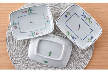 【波佐見焼】小花紋 角皿 3枚組 食器 皿 【藍水】 [GB24]  波佐見焼