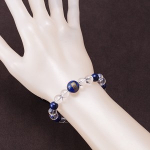 山梨県甲府市にて製作　ラピスラズリのアマビエブレスレット　愛らしいお守り