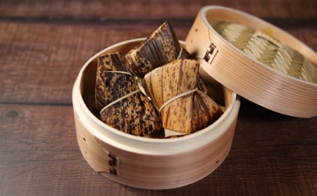 宮崎県産黒豚使用 そのままレンジ 中華ちまき・豚まん10個セット [飲茶彩華 宮崎県 日向市 452060888]