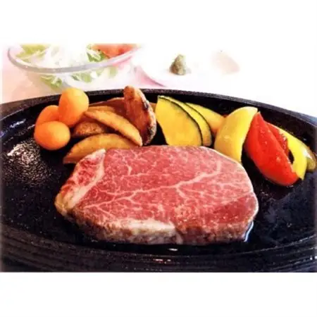 まどかペア宿泊券 米沢牛ヒレステーキ付(1部屋2名)_旅行券・チケット 宿泊券  _【1203882】