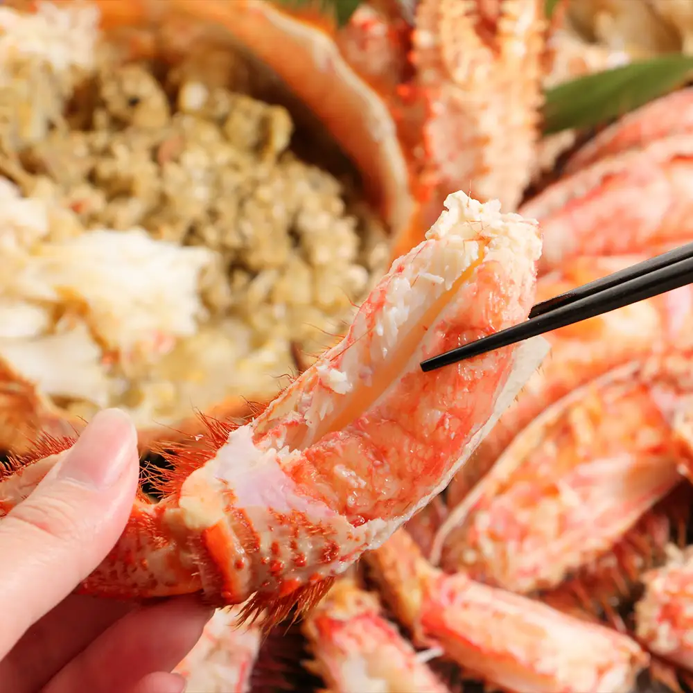 大サイズ！冷凍毛がに約650g×2尾【斉藤水産】 AM144