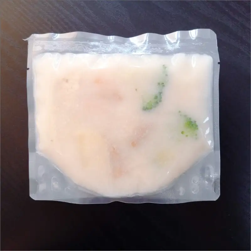 温めるだけで本格的な「クリームシチュー」8食【A5-321】