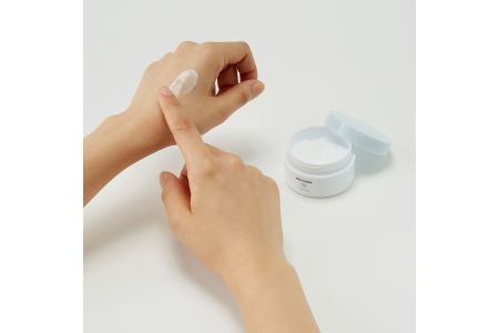 B285 ミキハウス ベビースキンケア ベビークリーム【mikihouse ベビー ベビー用品 赤ちゃん 乳児 スキンケア 保湿 日本製 大阪府 八尾】