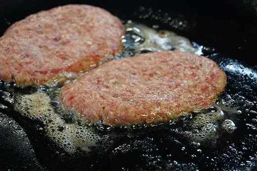 【PRキャンペーン対象】ハンバーグ 近江牛 煮込み 自家製 デミグラスソース 1.2kg (200g×6個) ブランド 牛肉 黒毛和牛 【 近江牛 】 DI01W