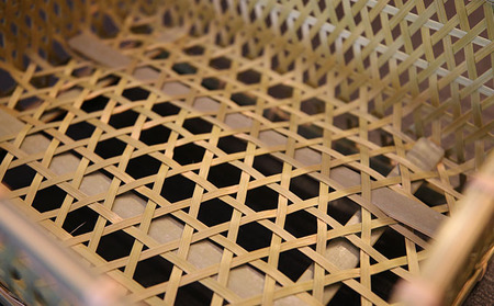 【一点ずつ手作り】自然素材にこだわった椀籠（角型） 工芸品 雑貨 日用品 かご カゴ 竹籠 