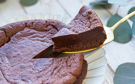 濃厚芳醇ガトーショコラ　～極～ 菓子 ケーキ チョコレートケーキ 洋菓子 