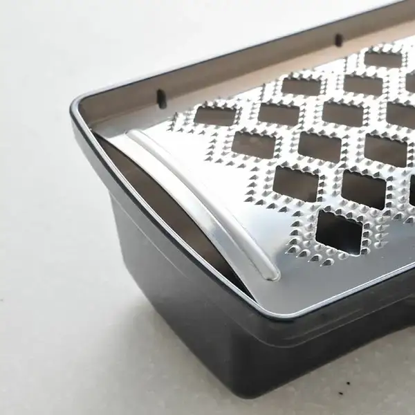 ステンレス製おろし金 ふわっとおろしてみま専科 燕三条製 おろし器 キッチンツール