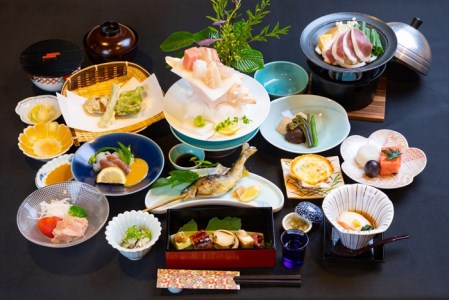 中津渓谷 ゆの森 本館和室 ペア１泊２食付き宿泊プラン