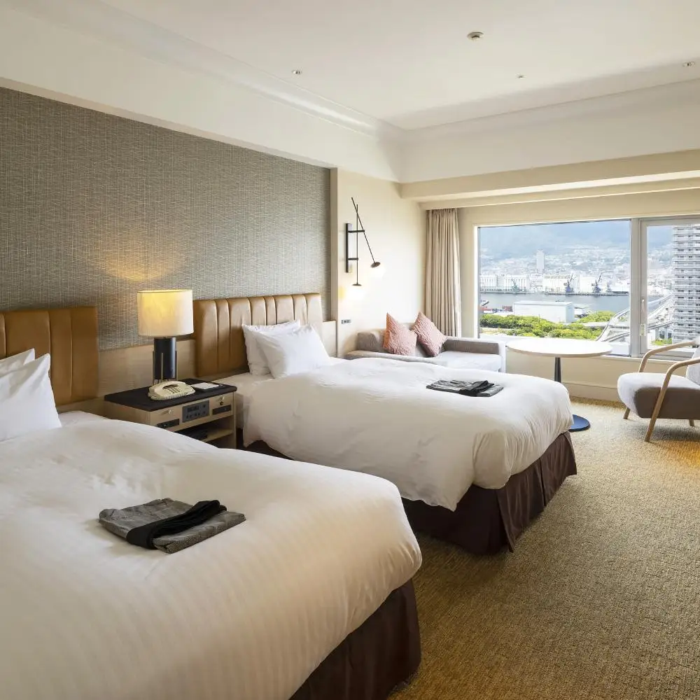 神戸ベイシェラトン ホテル＆タワーズ　ホテルギフトチケット（20000円相当）