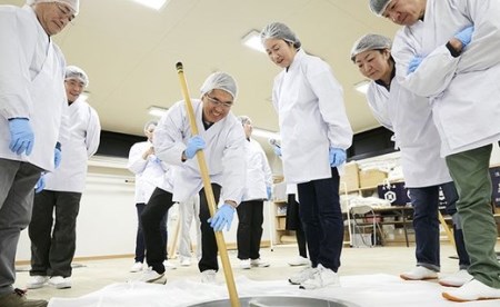 先行予約 【酔仙酒造】 お米・お酒の「純米セット」 ～冬ver～ 【 地酒 お酒 日本酒 晩酌 ひとめぼれ 白米 精米 岩手県 陸前高田市 】RT568