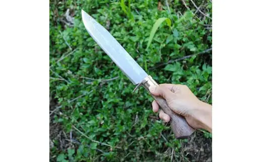 土佐鍛剣鉈 夏霞 8寸 ダマスカス15層青2鋼 ステンツバ輪 樫オイルステン柄 | ナイフ アウトドアナイフ 狩猟 刃物 南国市