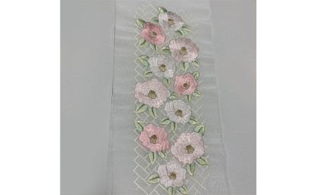 半衿　半襟　ピンクの椿柄　刺繍 和装 民芸品 工芸品 伝統技術 篠原縫製