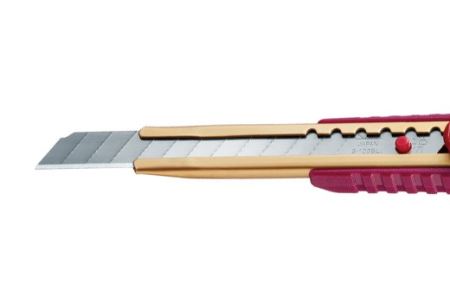 H7-103 ◇貝印 プロ用カッター 本体＋白刃替刃セット【小】（S-003）
