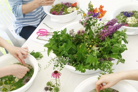 【スタンダードコース】ハーバルハンドバス体験チケット（2名様分） [ハーバルヘルスケアトレーナーの会 みちくさ 長野県 池田町 48110080]