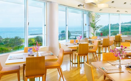 【マリンピアザオキナワ】フリッパーズルーム1泊夕・朝食付　ペア宿泊券 リゾート 