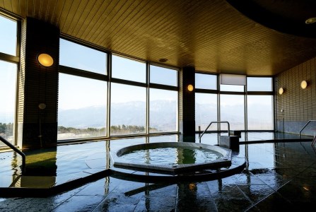 クララ館 宿泊 クーポン券 宿泊クーポン券 30,000円分 施設利用券 クーポン券 10000×3 ハイジの村クララ館 山梨県北杜市 体験 [h152]