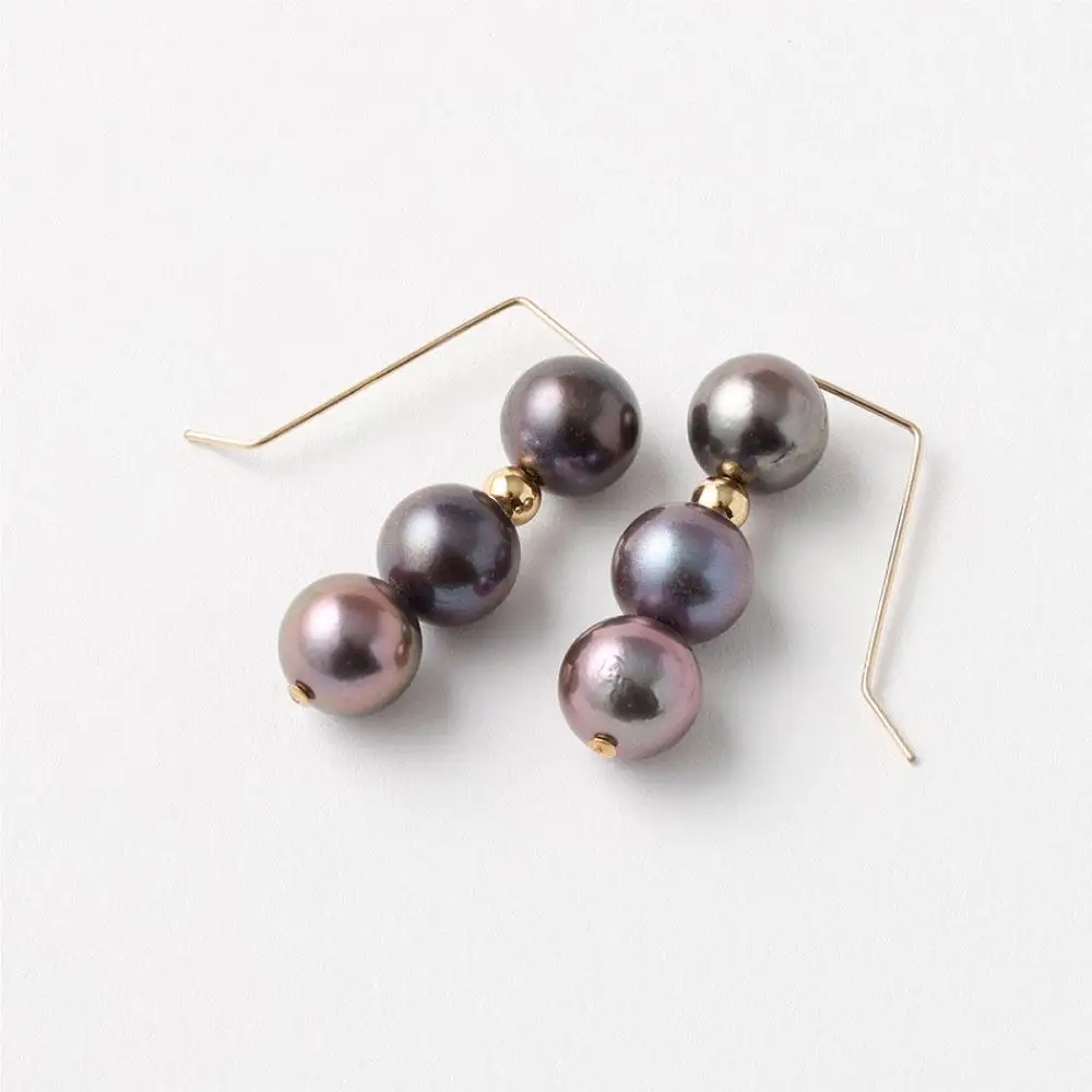 アコヤ真珠3粒ピアス（黒染め） 6.5mm~7mmシルバー 14金メッキ　　