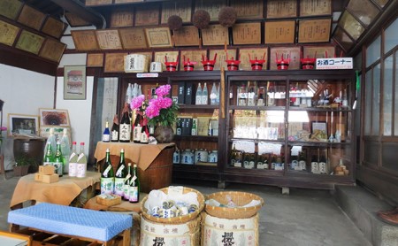 櫻芳烈 大吟醸（1，800ml×1本） お酒 日本酒 大吟醸酒 アルコール 