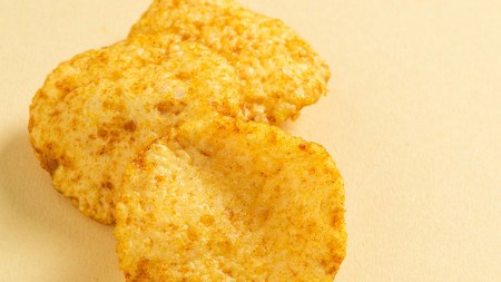 ＜ お中元熨斗付き ＞半熟カレーせん　1箱（12袋入）[AO004sa]