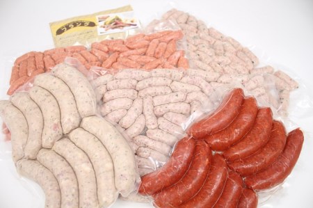 【定期便】白州フランク業務用詰め合わせ定期便　総重量8.9kg　３カ月連続　冷凍保存可 【3ヶ月定期便】 ウィンナー ソーセージ 詰め合わせ 総重量8.9kg 全12種類 業務用 シポラタウインナー チョリソー 粗挽き バーベキュー キャンプ パーティー セット 手作り 食べ比べ オールポーク 豚肉100％ 天然腸 冷凍保存可 山梨県 北杜市 白州 [h038]