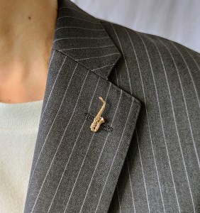 【K18】サックスタックブローチ/No.35