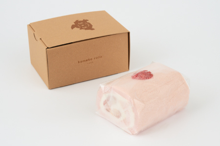 【プレミアム米粉ロールケーキ】贅沢いちごロール (H053297)