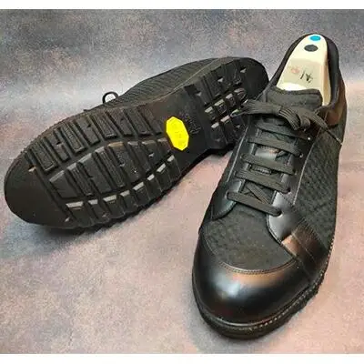 【ネーカーズ】【Tie a bond】西陣織シューズ（黒）〈26cm〉